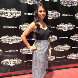 Meet your Posher, Loretta